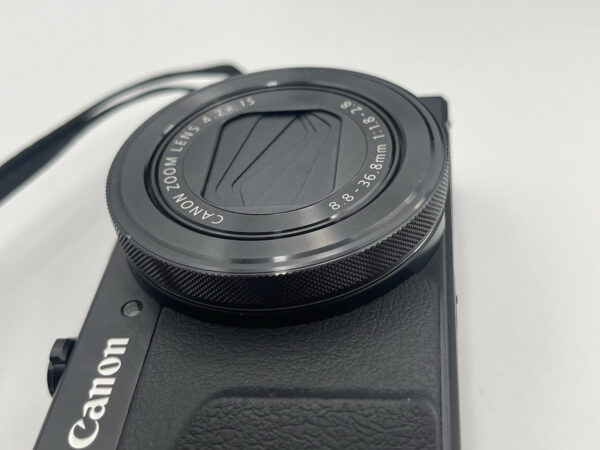 Canon PowerShot G7 X Mark II Camera And Accessories - Image 19